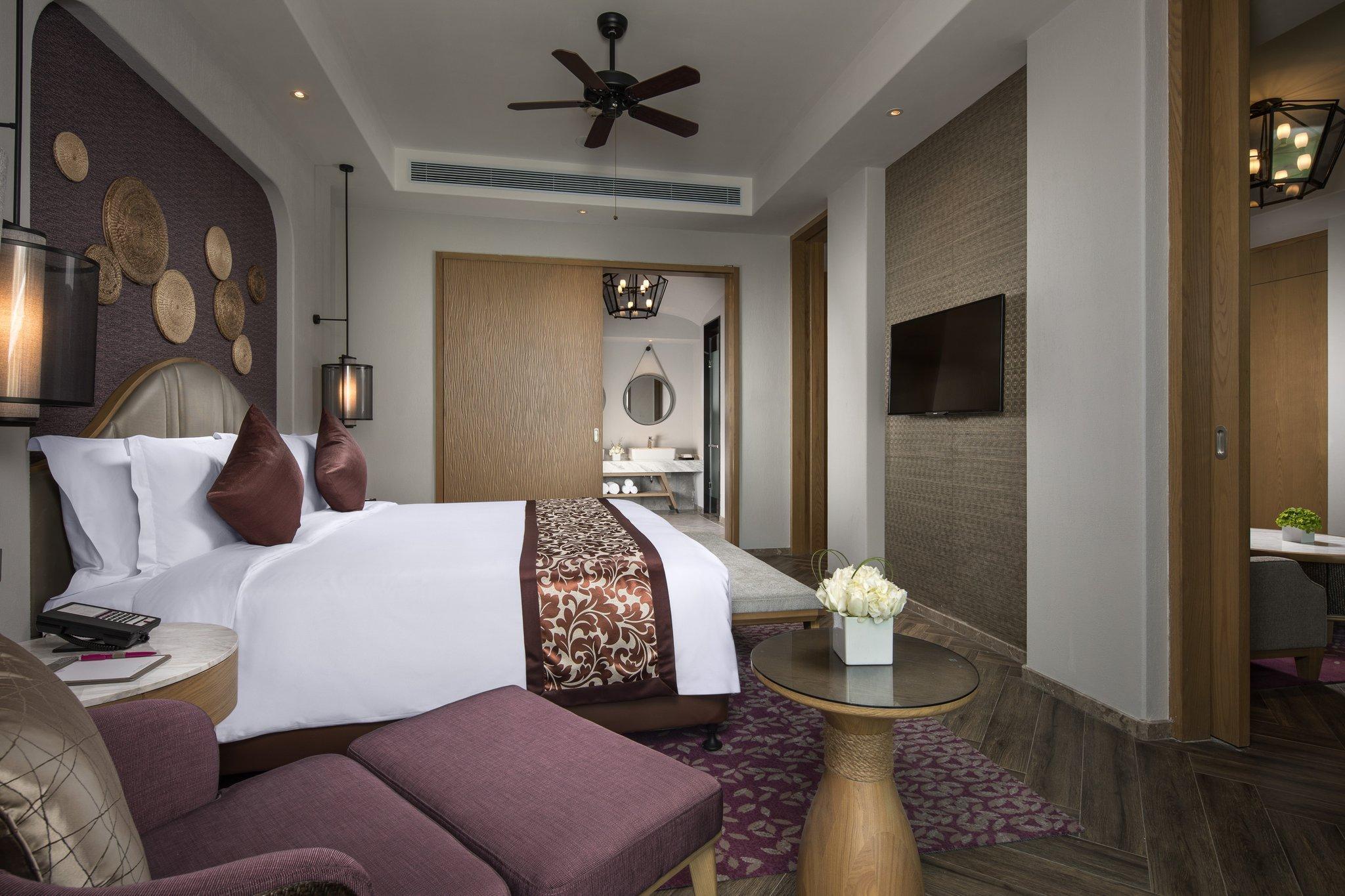 Doubletree By Hilton Qingdao Oriental Movie Metropolis Otel Dış mekan fotoğraf