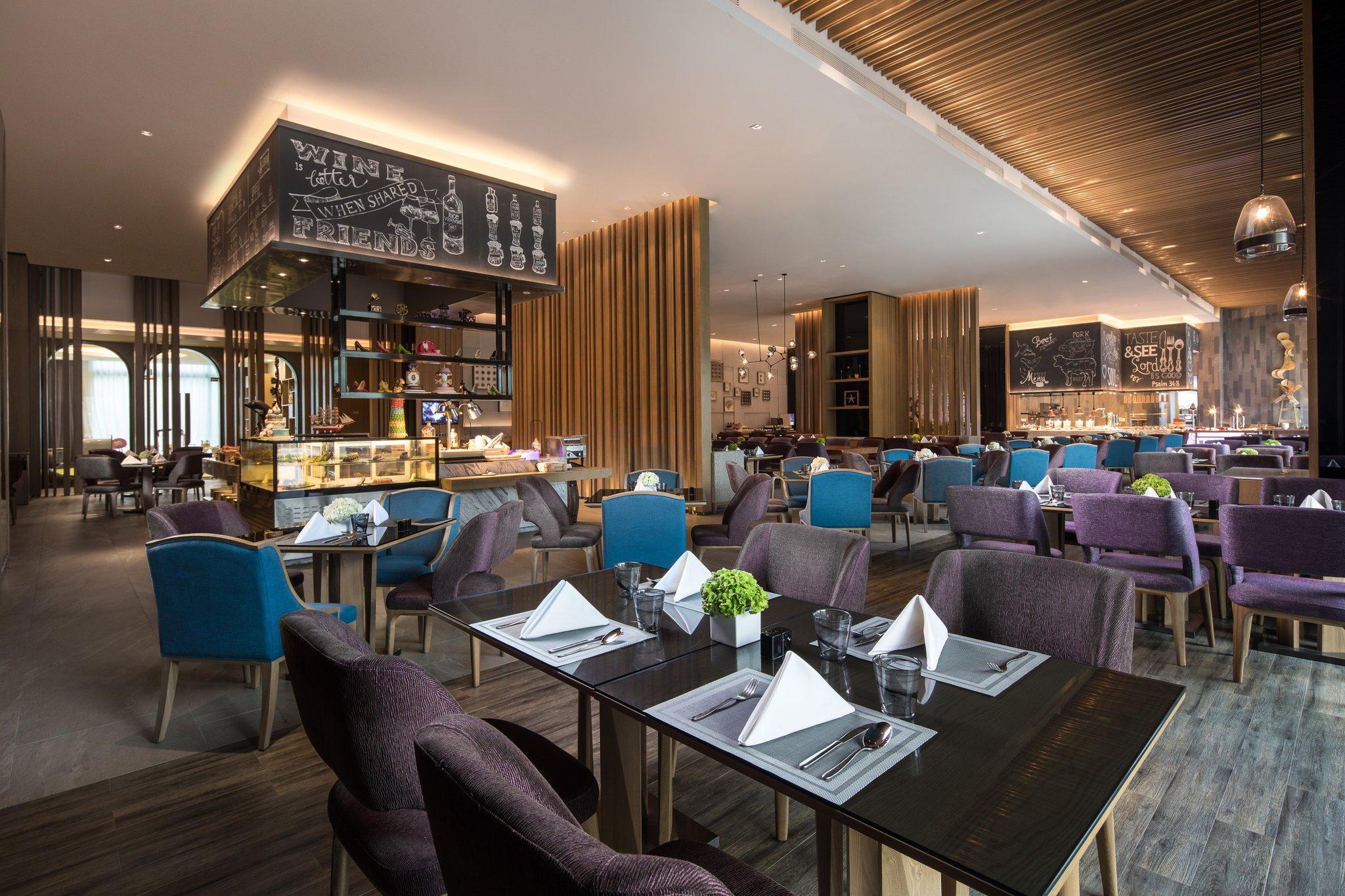 Doubletree By Hilton Qingdao Oriental Movie Metropolis Otel Dış mekan fotoğraf