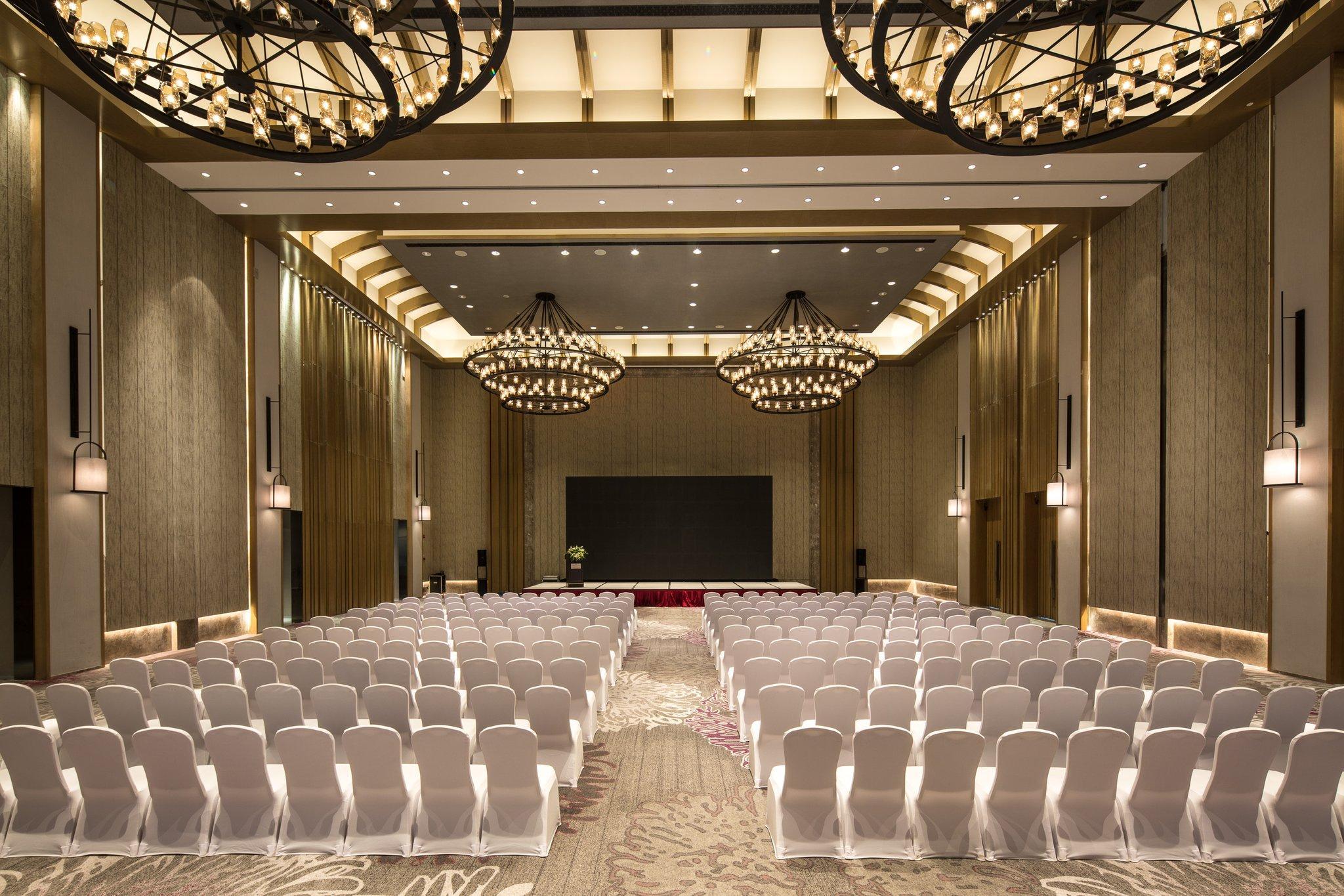 Doubletree By Hilton Qingdao Oriental Movie Metropolis Otel Dış mekan fotoğraf