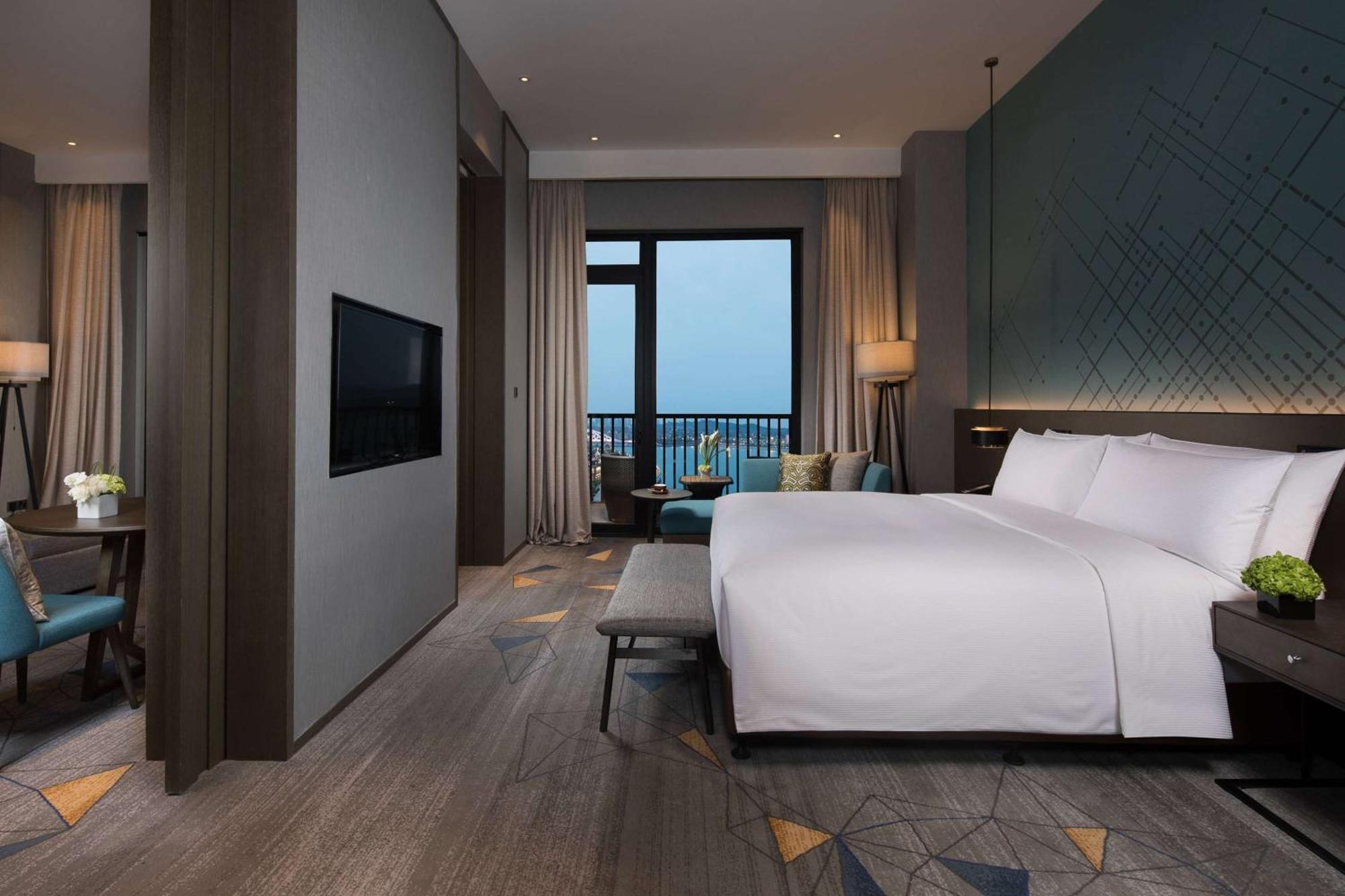 Doubletree By Hilton Qingdao Oriental Movie Metropolis Otel Dış mekan fotoğraf