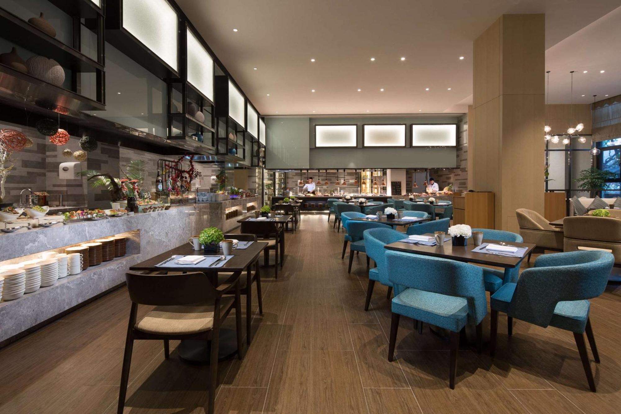Doubletree By Hilton Qingdao Oriental Movie Metropolis Otel Dış mekan fotoğraf